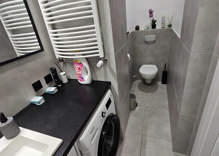 9wygodny W Centrum Wroclawia Wrocław